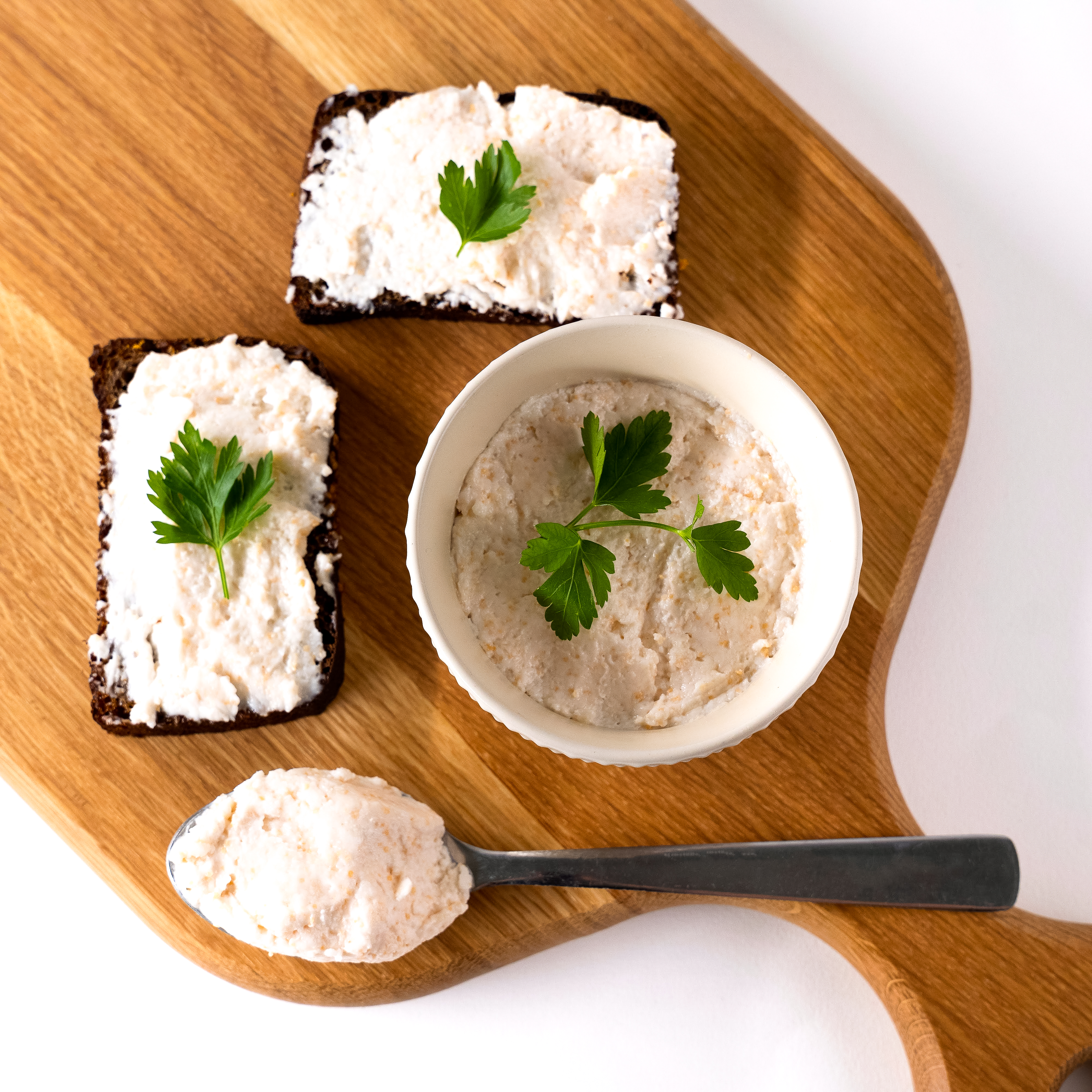 SALATA DE ICRE DE CRAP SI STIUCA 150GR BEREZKA KITCHEN