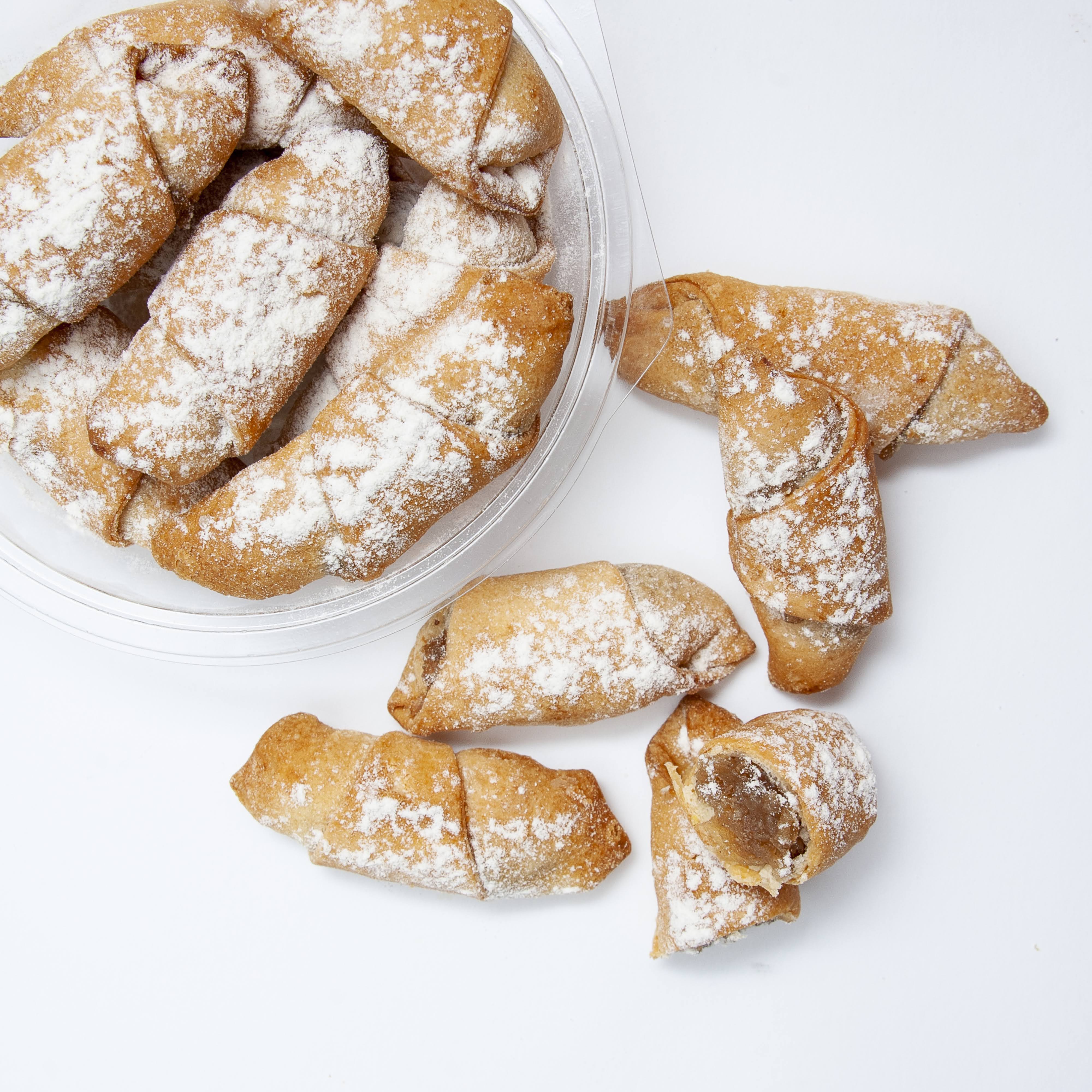 CORNULETE CU UMPLUTURA DE MIEZ DE NUCA 200 GR